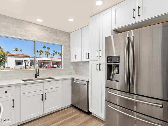 3rd image of 7663 E COOLIDGE Street