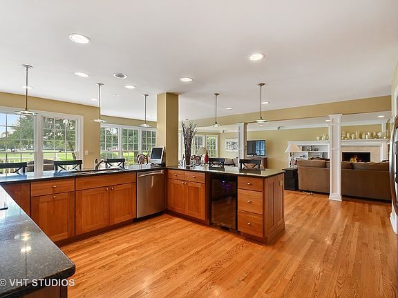 5th image of 1108 Briergate Dr