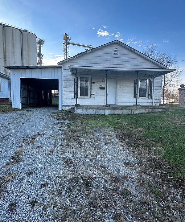 209 W 22nd St, Higginsville, MO 64037 Zillow