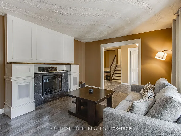 119 Timcourt Dr — Photo 3