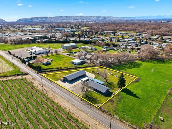 710 S 41st St, Yakima, WA 98901