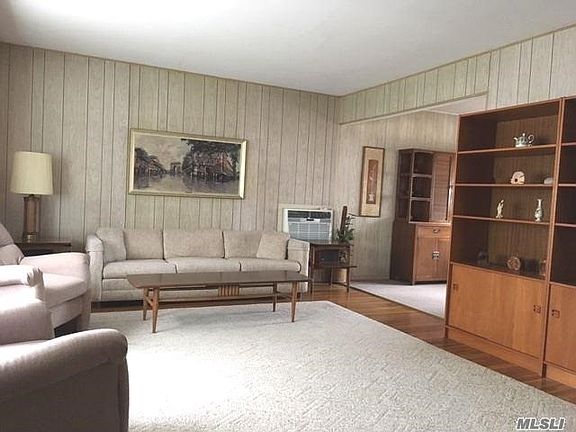 2nd image of 334 N Idaho Ave