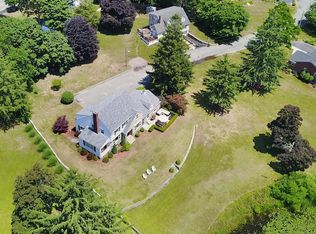 28 Willow Ln, Weymouth, MA 02189