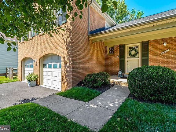 4th image of 9920 Marquand Dr
