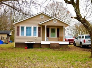 255 Allen Dr, Lexington, NC 27295