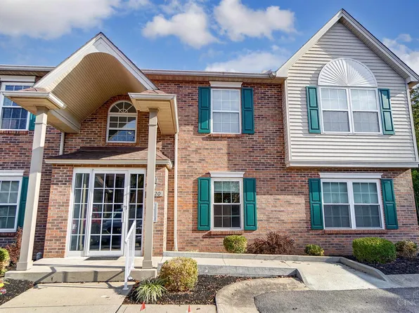 8820 Carrousel Park Cir, Cincinnati, OH 45251