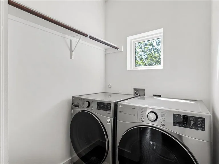 3505 Villa Ct #10 — Photo 18