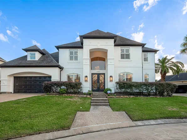 13907 Marble Creek Ct, Houston, TX 77077