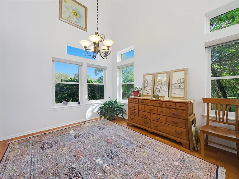 1090 Aster Ct — Photo 5