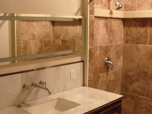 Master Bath/Walk in shower