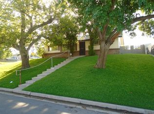 3217 Bucknell St, Bakersfield, CA 93305
