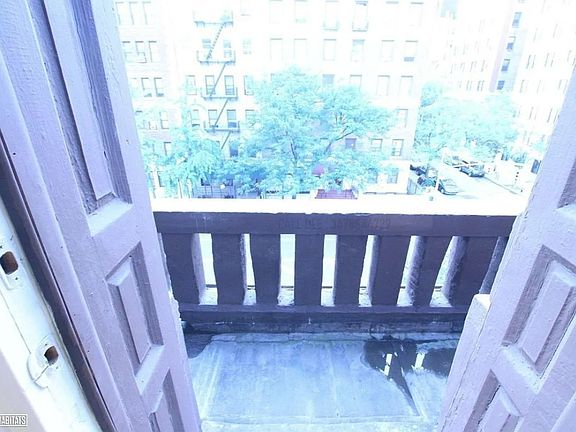 2nd image of 854 W End Ave APT 4F