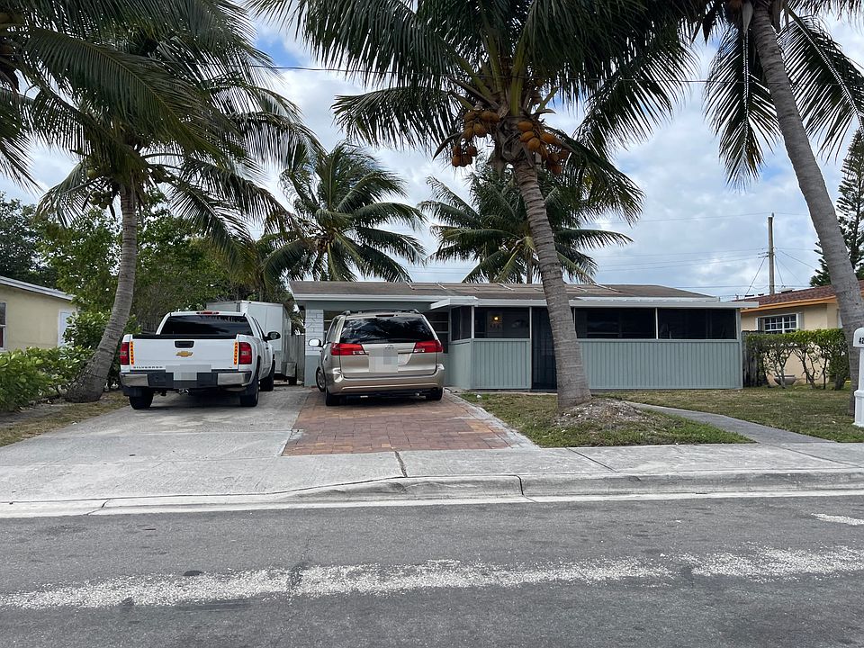 1st image of 426 NW 11th Ave