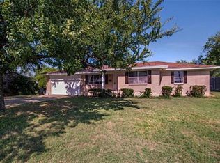 436 N Stemmons Fwy, Lewisville, TX 75067