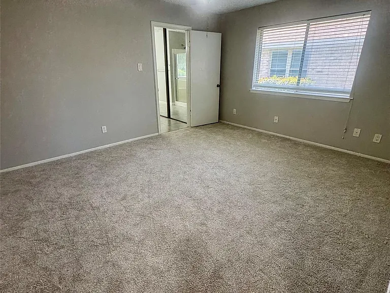 15702 Roxton Ridge Dr — Photo 19