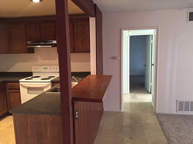 1st image of 1300 Saratoga Ave Unit 304