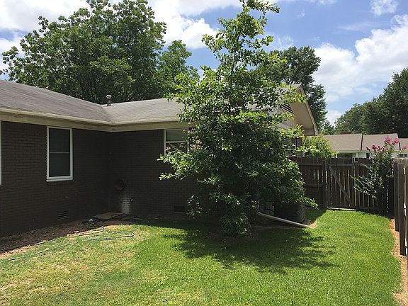 Backyard/ gate access