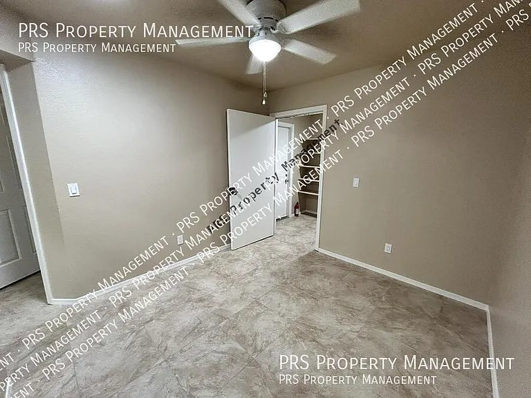 551 S Lesueur #1 — Photo 13