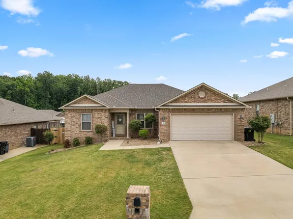 26 Huntington Dr, Austin, AR 72007