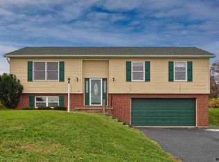 470 Grove Rd, Red Lion, PA 17356