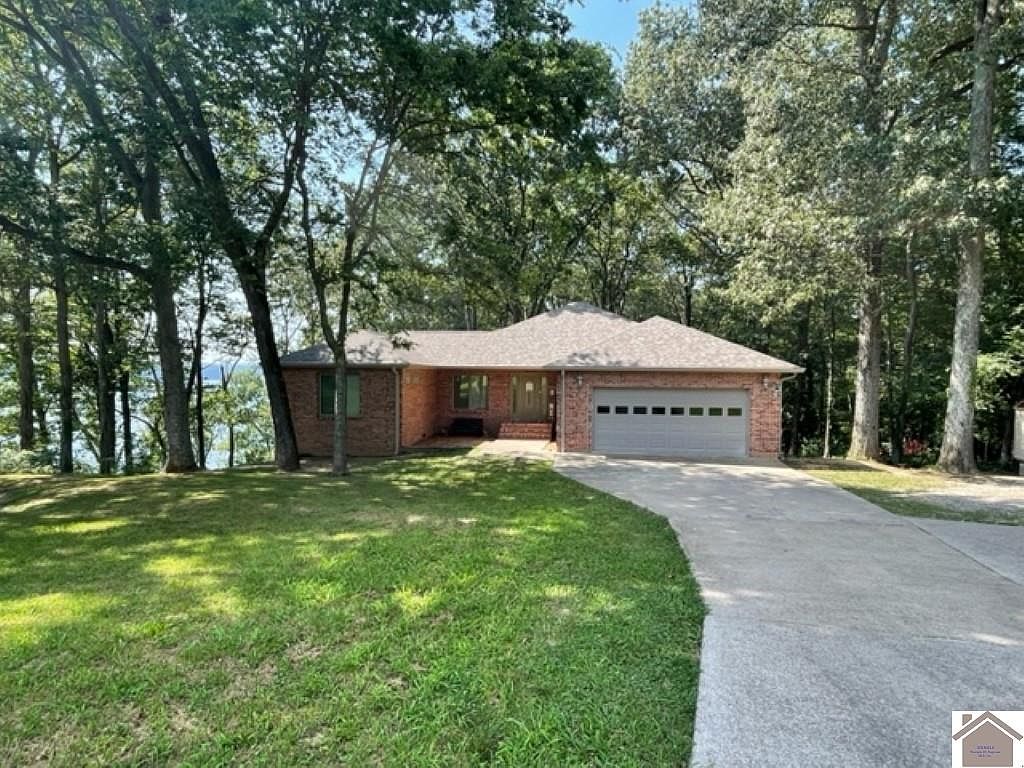 1025 Woodfield Estate Dr, Cadiz, KY 42211 MLS 123127 Zillow