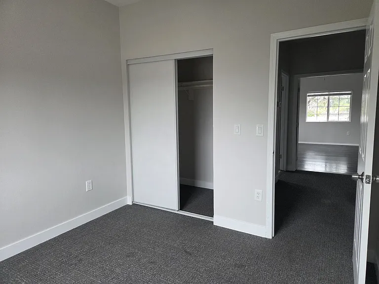 751 S Arizona Ave — Photo 13