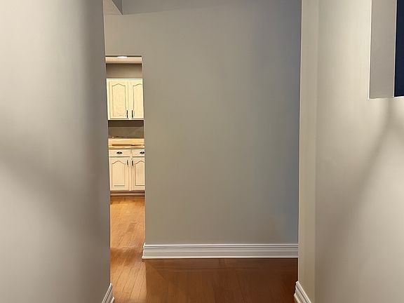 Foyer entering home