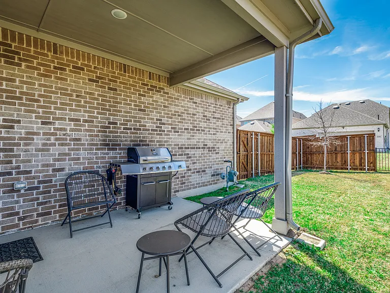 8715 Royal Star Rd — Photo 32