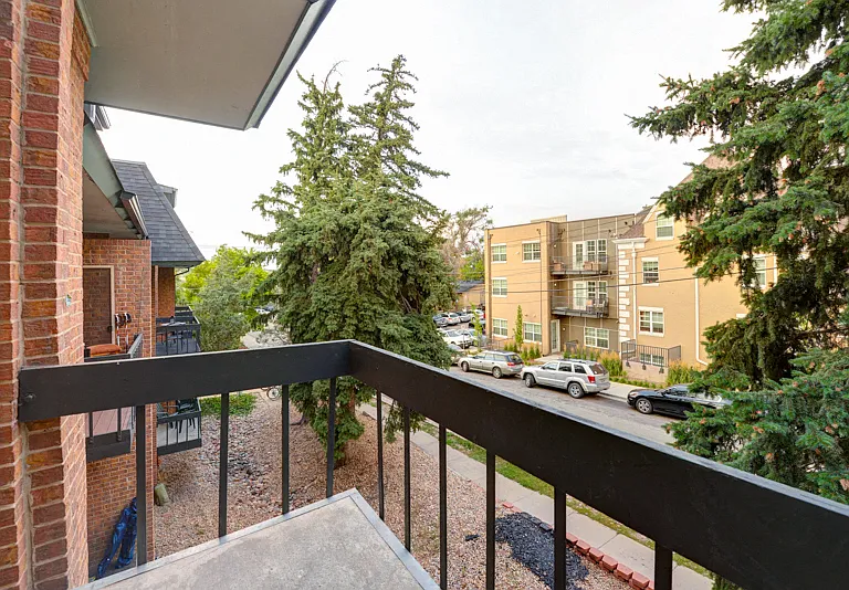 1065 University Ave. #220 — Photo 3