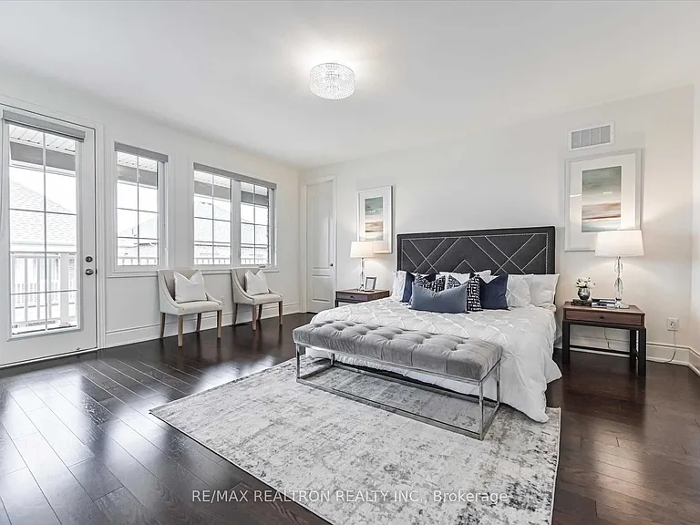 51 Ken Sinclair Cres — Photo 18
