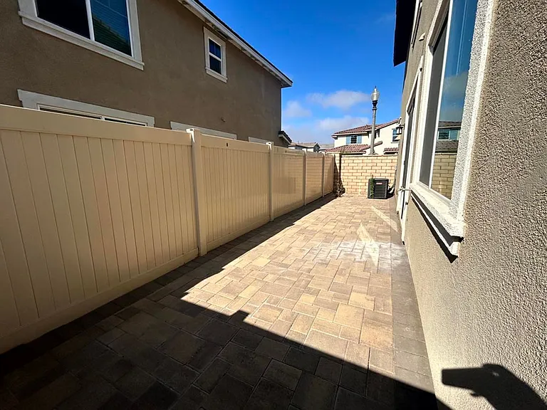 295 Fuerte Dr — Photo 27