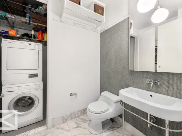 260 Park Avenue South 9A image 14 of 14
