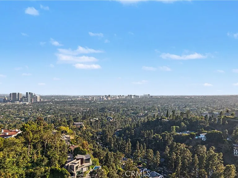 9459 Beverly Crest Dr — Photo 65