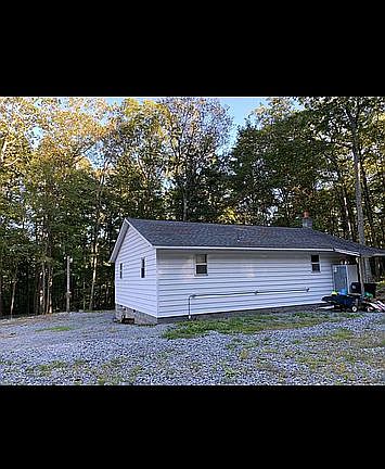 2nd image of 385 Highlander Dr