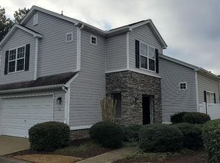 141 W Oaks Pl, Woodstock, GA 30188