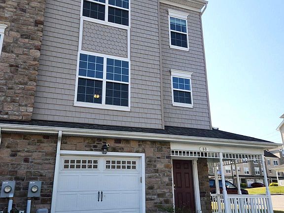 3rd image of 80 Clydesdale Ln