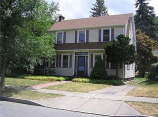 109 Highland Pkwy, Rochester, NY 14620