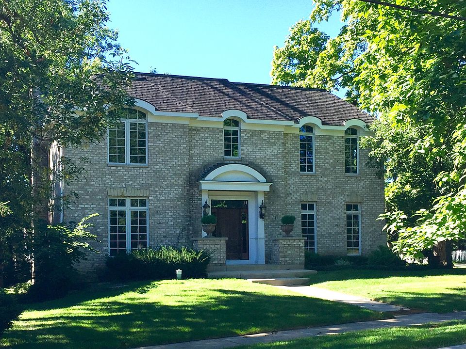 1st image of 747 Hill Ave