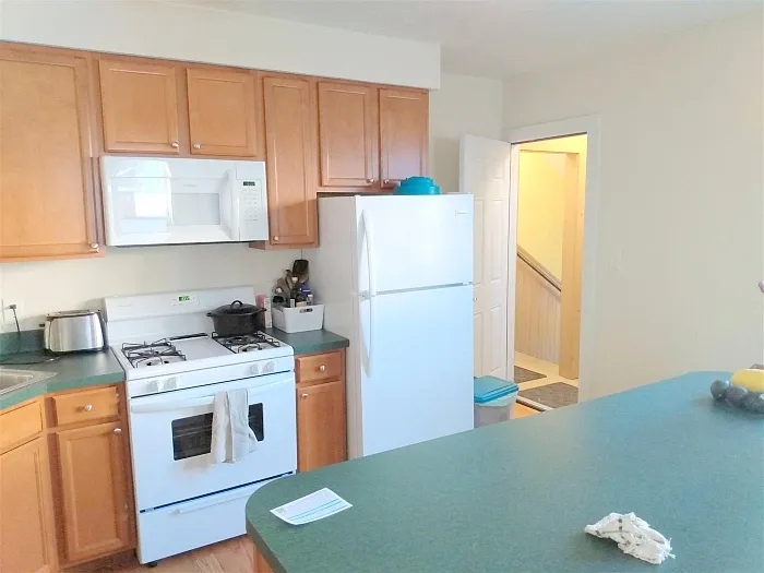 387 Columbia St #2 — Photo 11