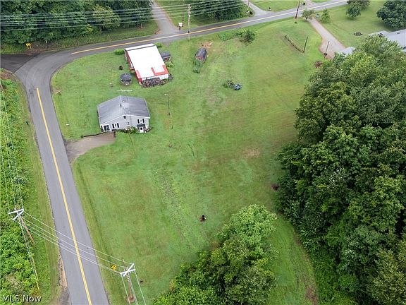 4th image of 2579 County Road 1075