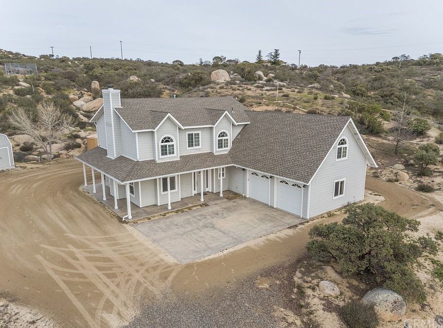 1st image of 48348 Deerhaven Way