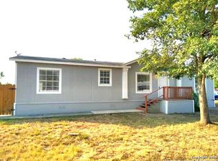 242 Sauder Farms Rd, New Braunfels, TX 78130