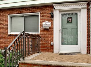 35A Edgewater Pl, Edgewater, NJ 07020