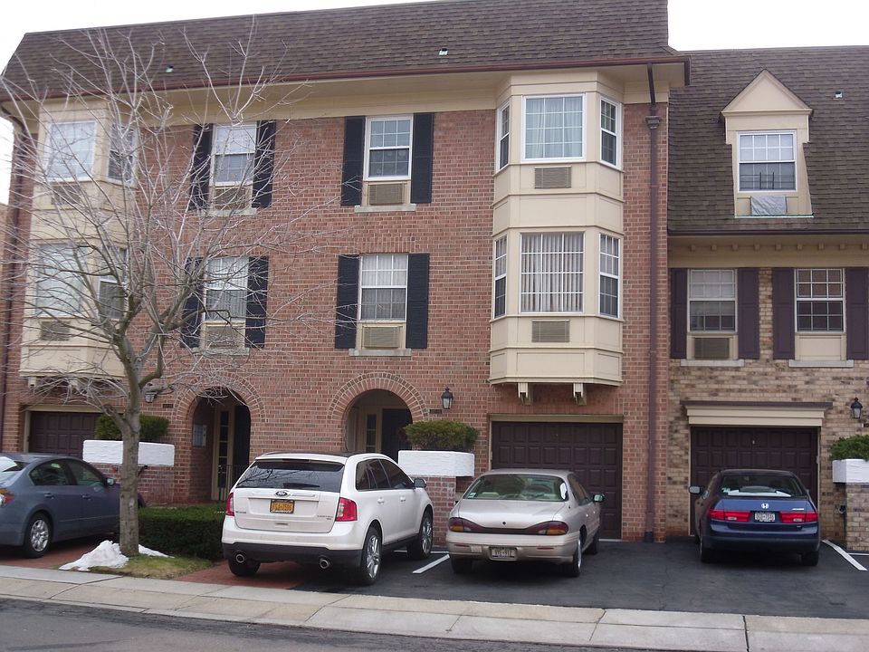 1st image of 20716 Jordan Dr