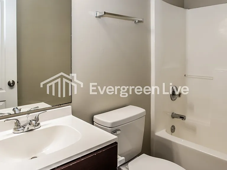 229 Cedar Creek Cir — Photo 13