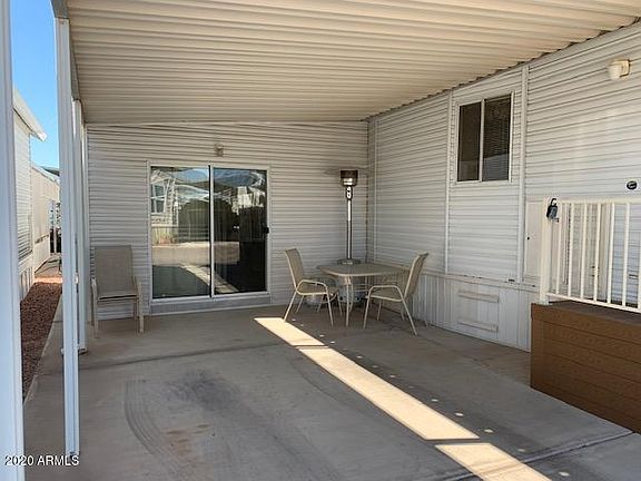 2nd image of 119 E Hedge Dr