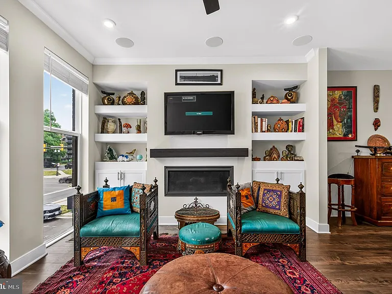 1013 S Taylor Ct — Photo 10