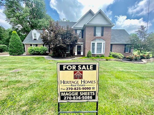 1st image of 256 Fox Chase Cir