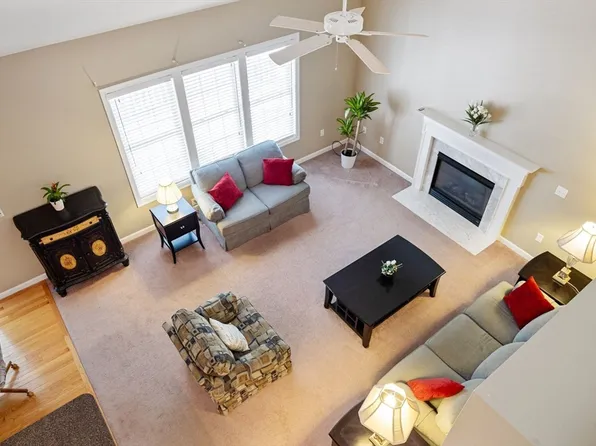 24 Webster Reach, Plymouth, MA 02360