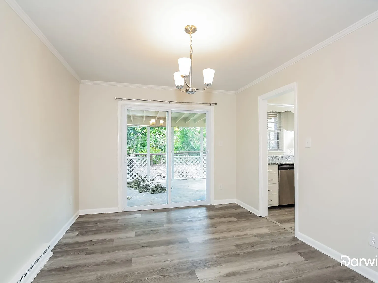 3 bed, 3.0 bath, 2229 sqft, $2,265 — Photo 4